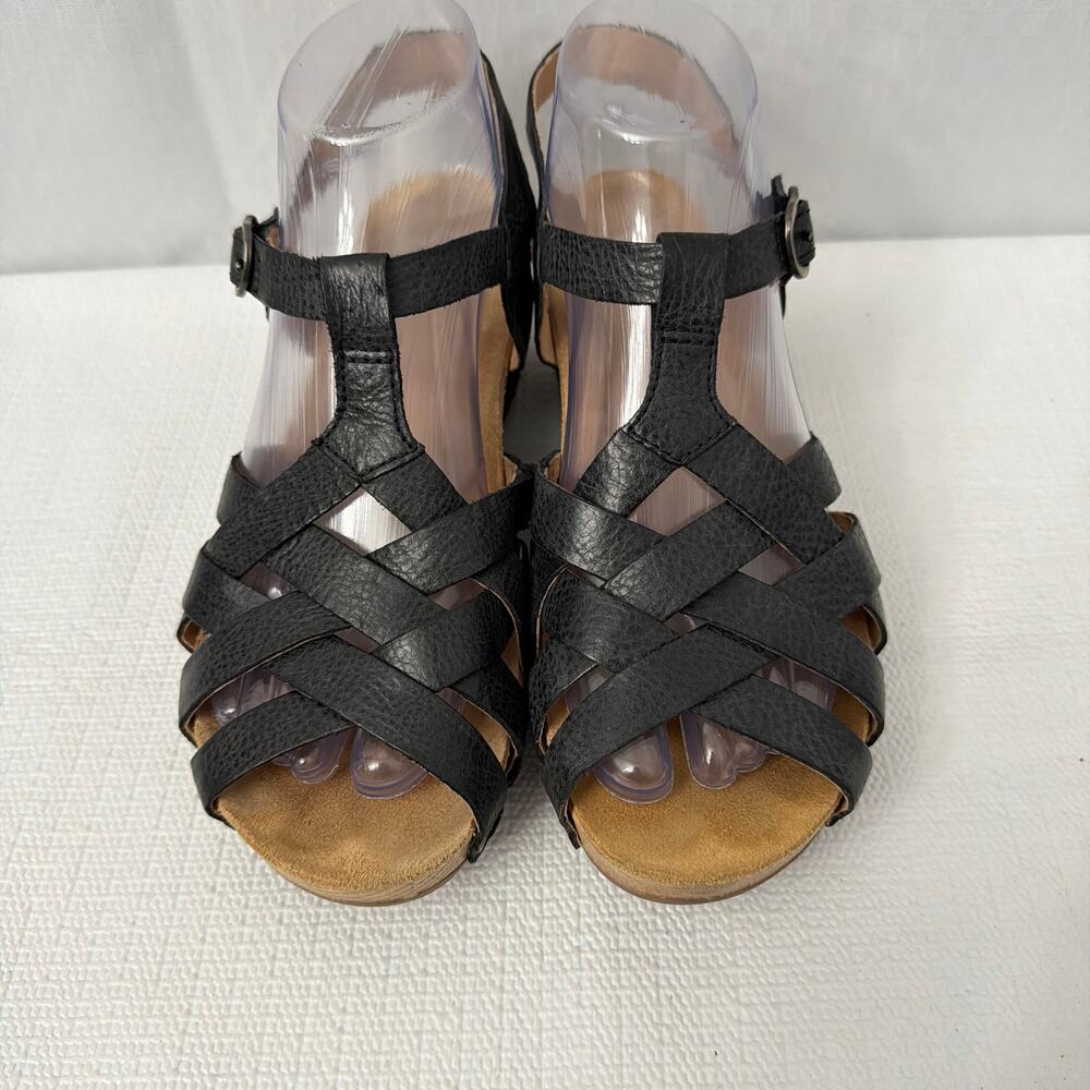 Dansko Sandals Womens Size 7 Tinley Wedge Black Leather Strappy Slingback 37 - Picture 3 of 11
